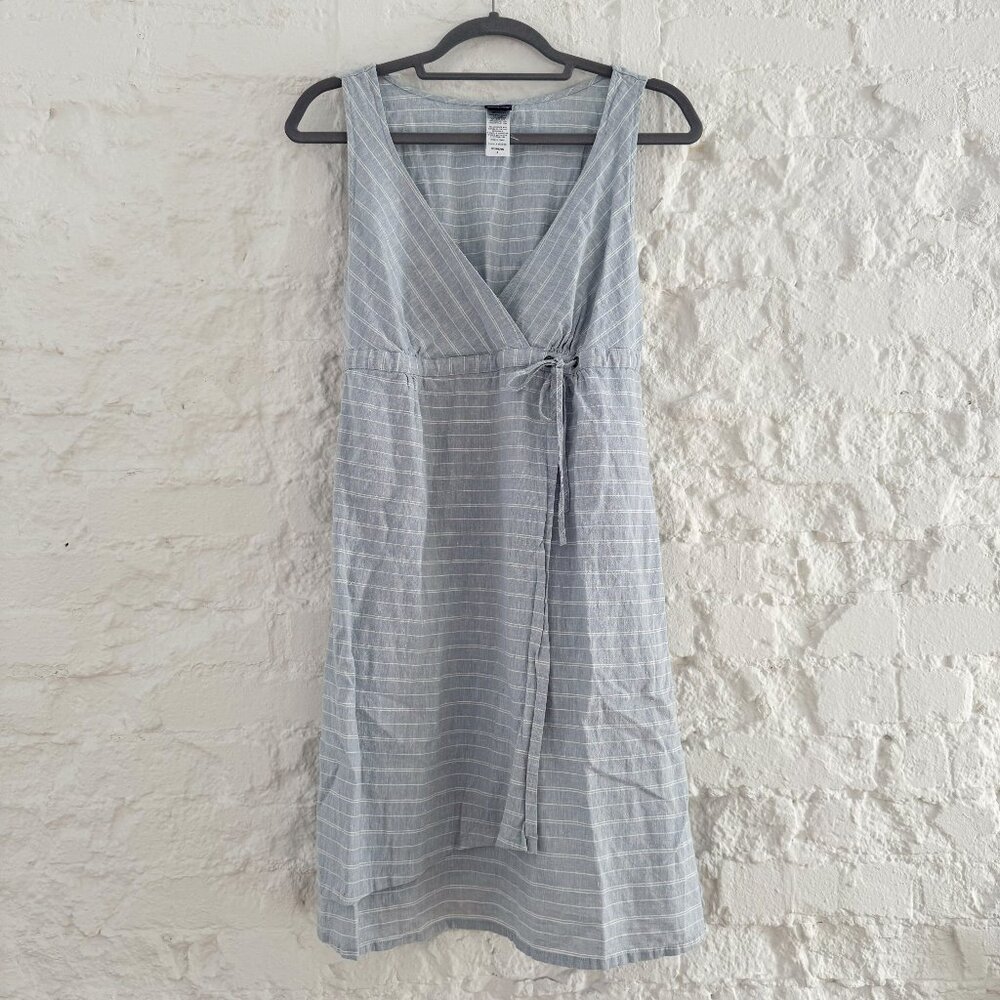 Patagonia | Island Hemp Crossover Dress w/ pockets in light blue | Size 8